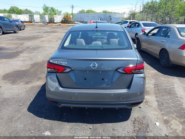 Nissan Versa S Xtronic Cvt
