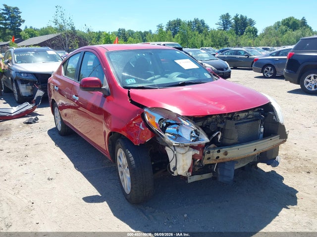 Salvage Nissan Versa Image