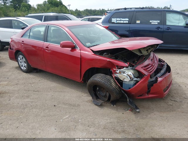 Salvage Toyota Camry Image