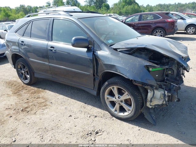Salvage Lexus RX Image