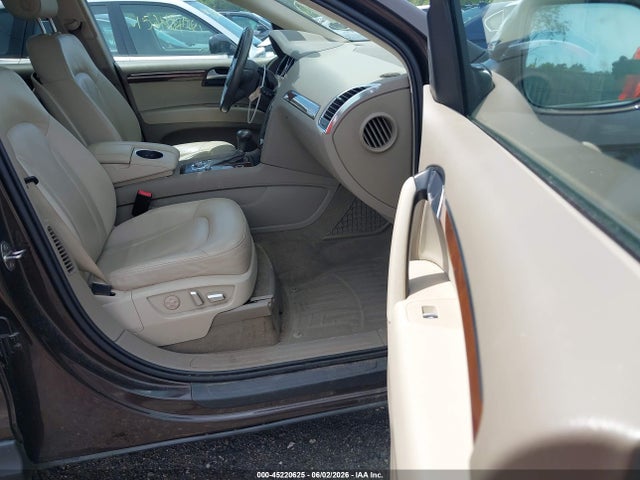Audi Q7 3.0t Premium
