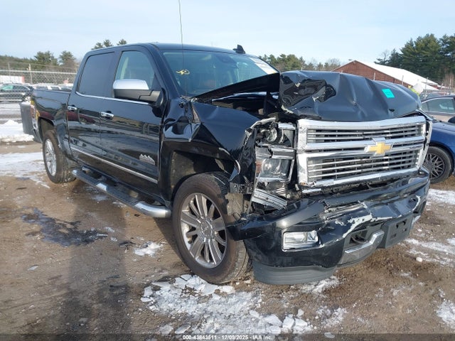 Salvage Chevrolet Silverado 1500 Image