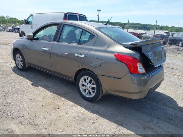 Nissan Versa 1.6 Sv