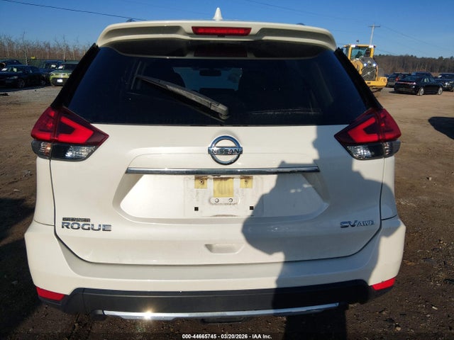 Nissan Rogue Sv