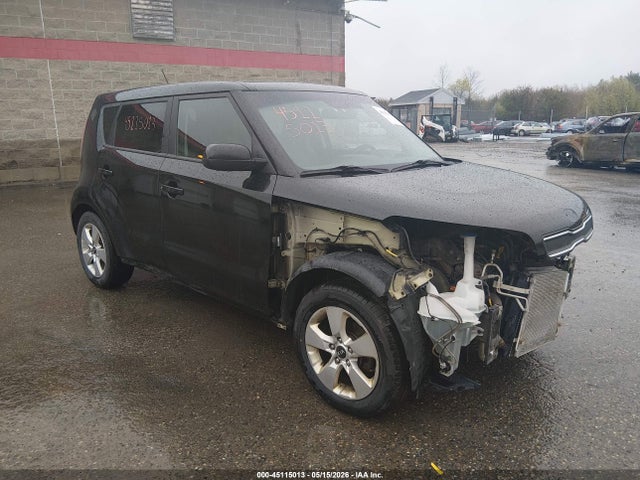 Salvage Kia Soul Image