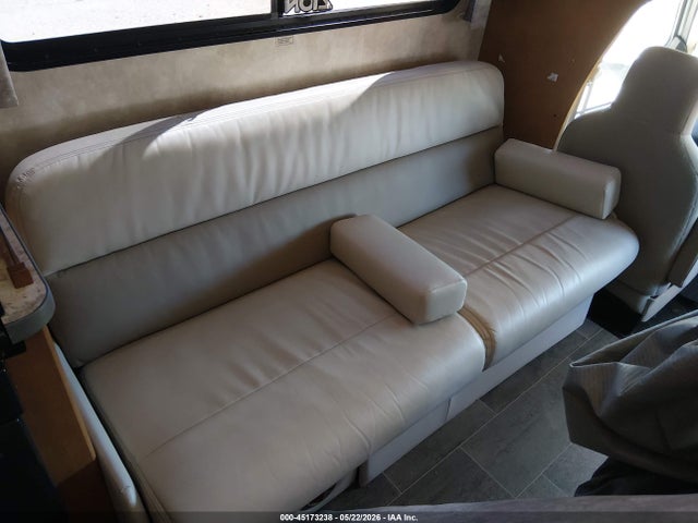 Ford E-450