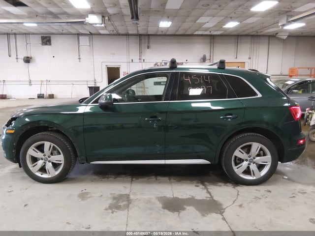 Audi Q5 45 Premium