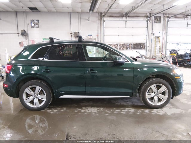 Audi Q5 45 Premium