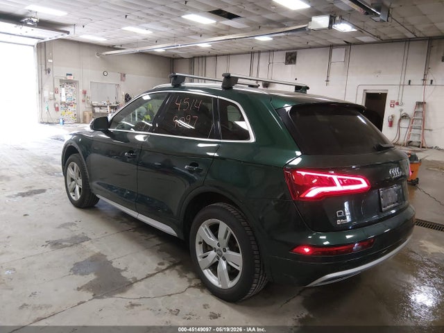 Audi Q5 45 Premium
