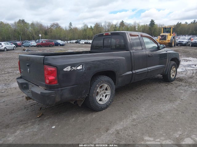 Dodge Dakota Slt