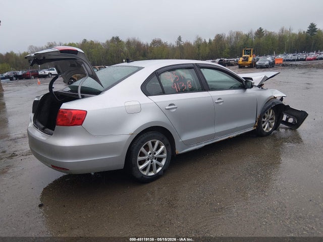 Volkswagen Jetta 2.5l Se