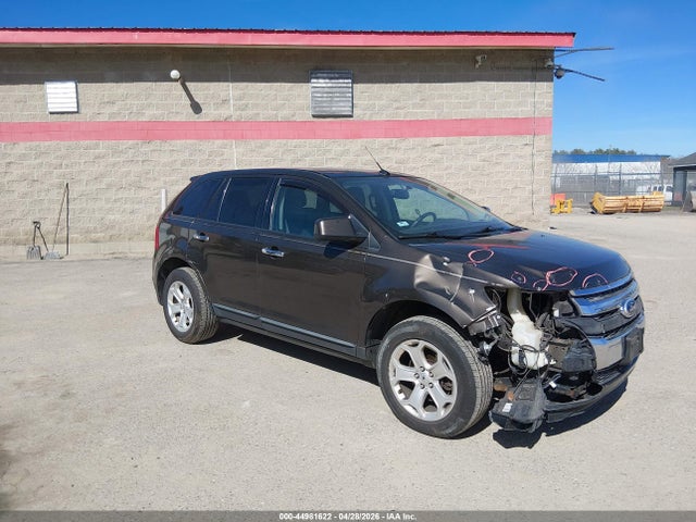 Salvage Ford Edge Image