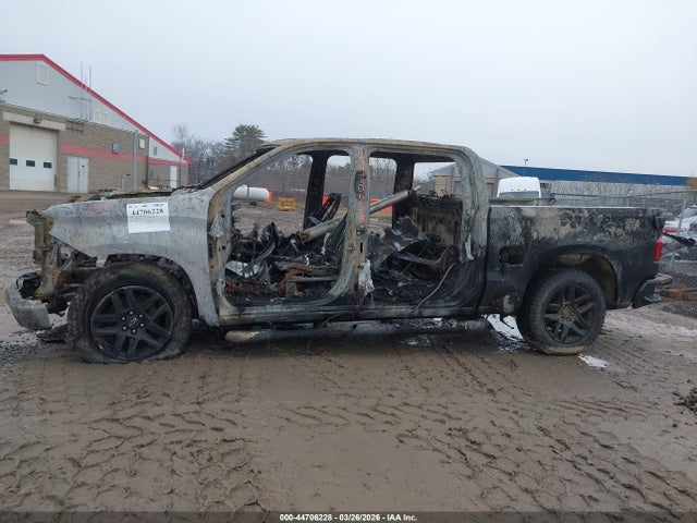 Chevrolet Silverado 1500 4wd  Short Bed Rst