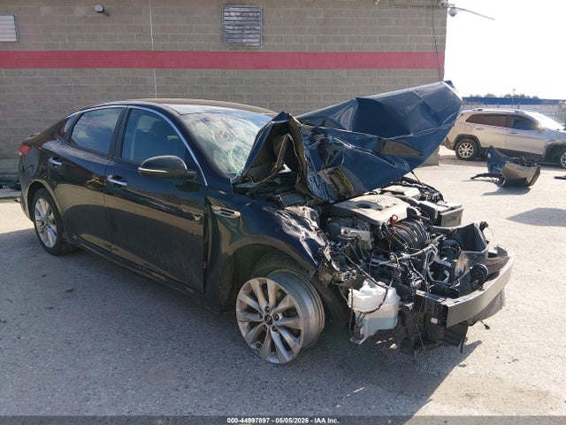 Salvage Kia Optima Image