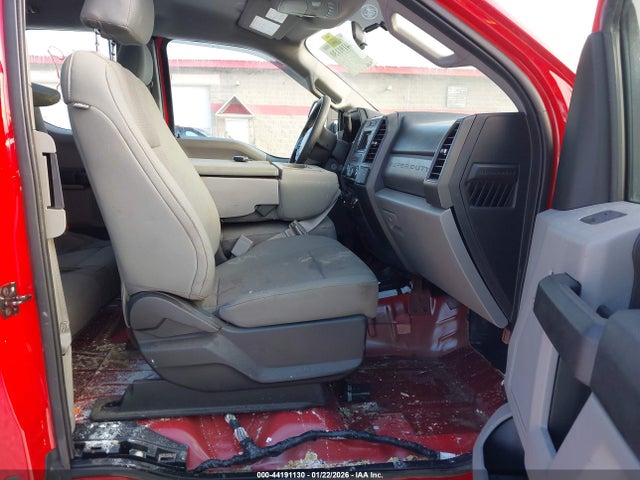 Ford F-250 Xl