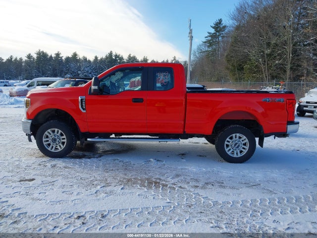 Ford F-250 Xl