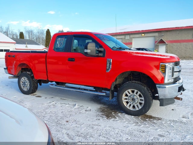 Ford F-250 Xl