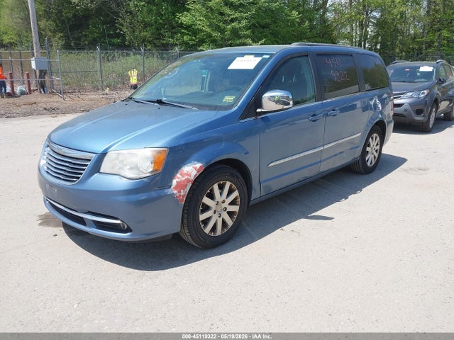 Chrysler Town & Country Touring-l