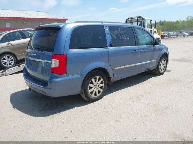 Chrysler Town & Country Touring-l
