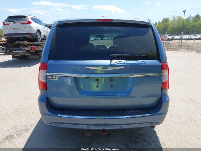 Chrysler Town & Country Touring-l