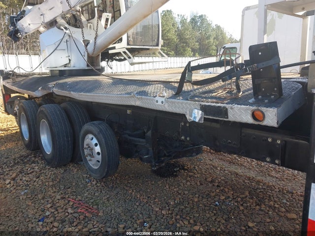 Peterbilt 365