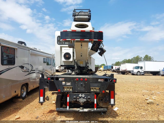Peterbilt 365