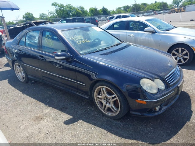 Salvage Mercedes-Benz C-Class Image