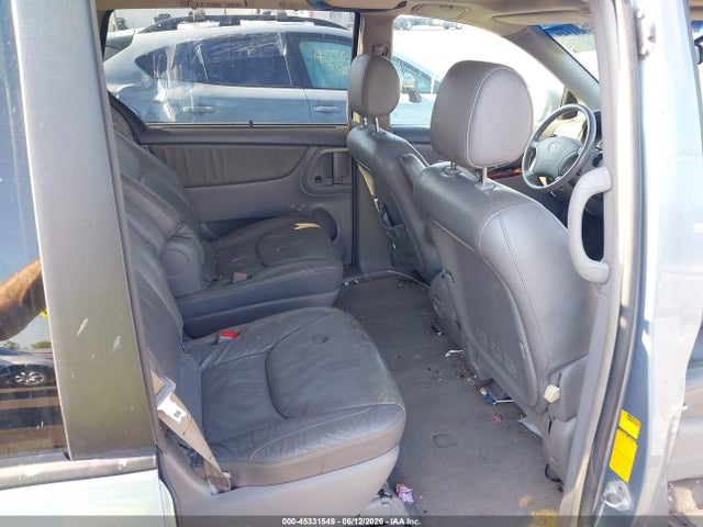 Toyota Sienna Xle
