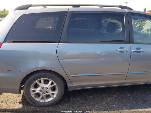 Toyota Sienna Xle