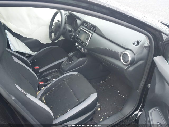 Nissan Versa 1.6 S