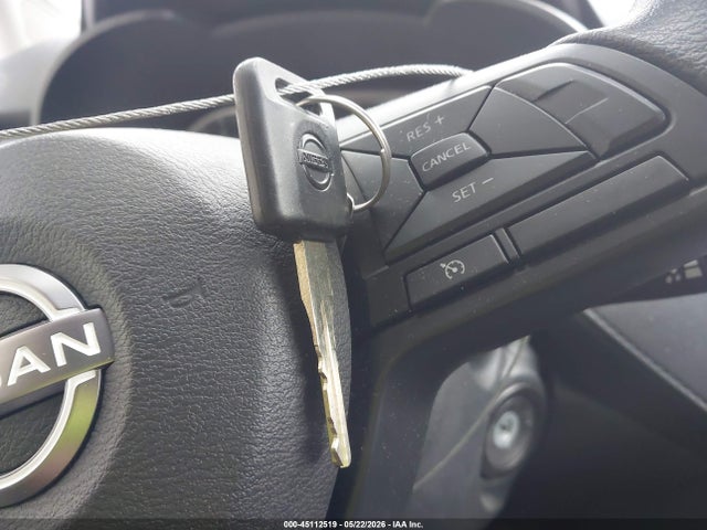Nissan Versa 1.6 S
