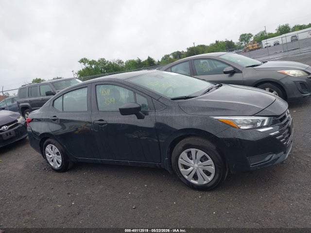 Nissan Versa 1.6 S