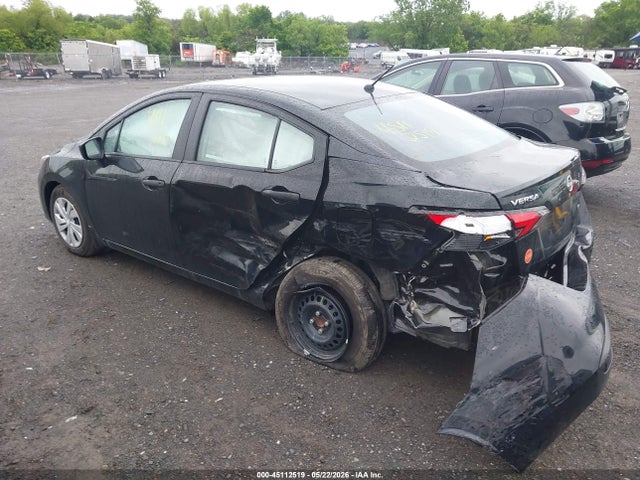 Nissan Versa 1.6 S