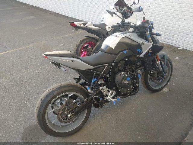 Suzuki Gsx800 R