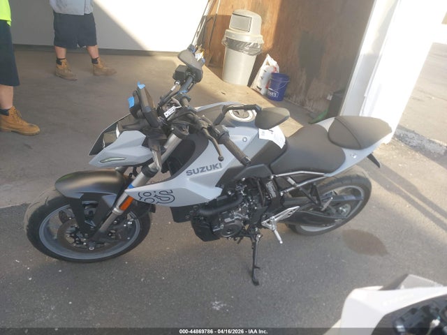 Suzuki Gsx800 R