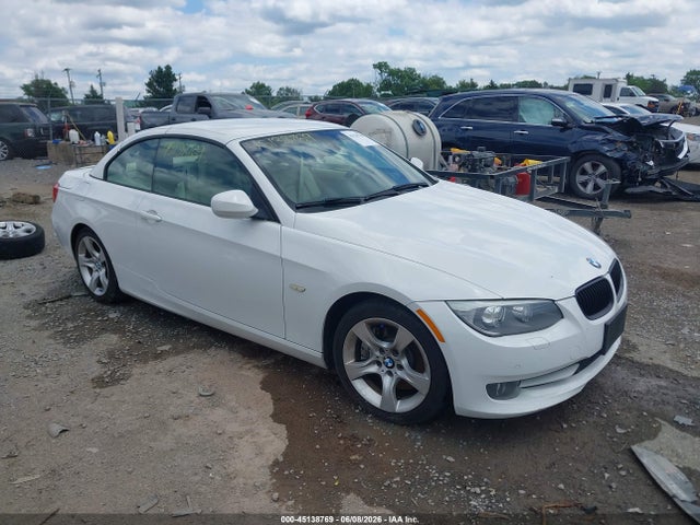 Salvage BMW 3 Series Image