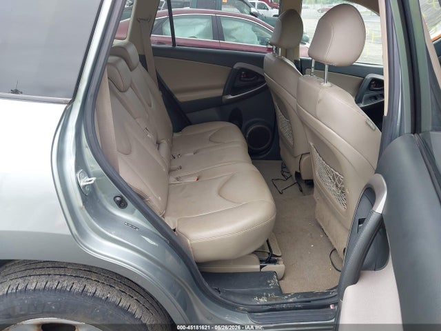 Toyota RAV4 Limited