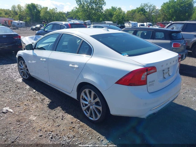 Volvo S60 Inscription T5 Drive-e Platinum