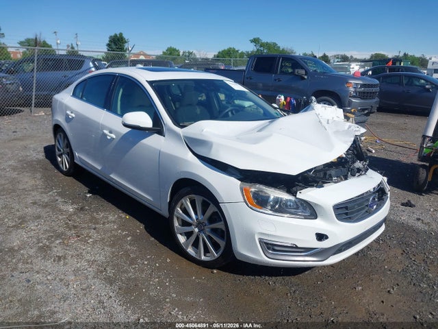 Salvage Volvo S60 Inscription Image