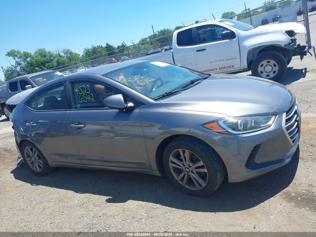 Hyundai ELANTRA Sel