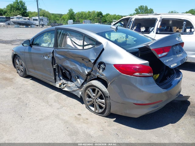 Hyundai ELANTRA Sel