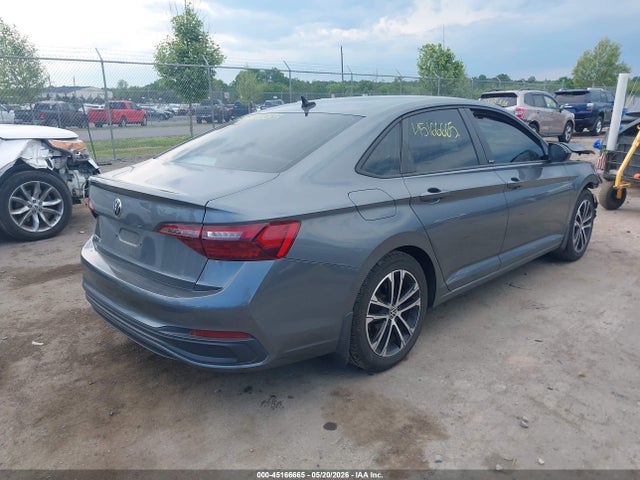 Volkswagen Jetta 1.5t Sport