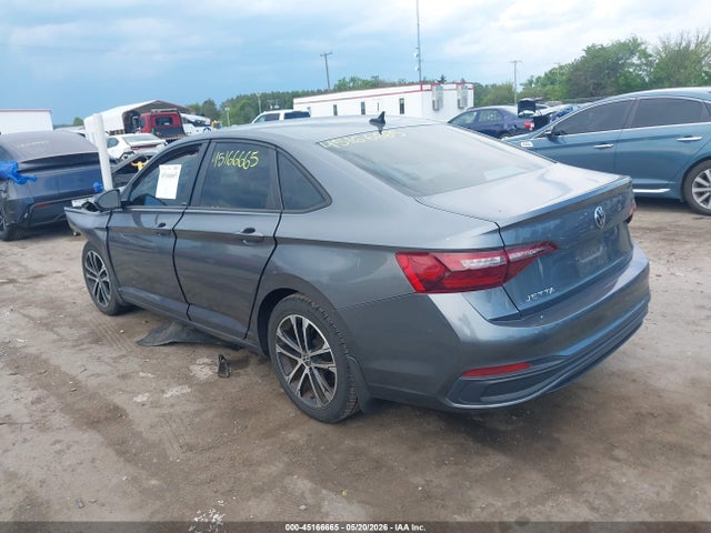 Volkswagen Jetta 1.5t Sport
