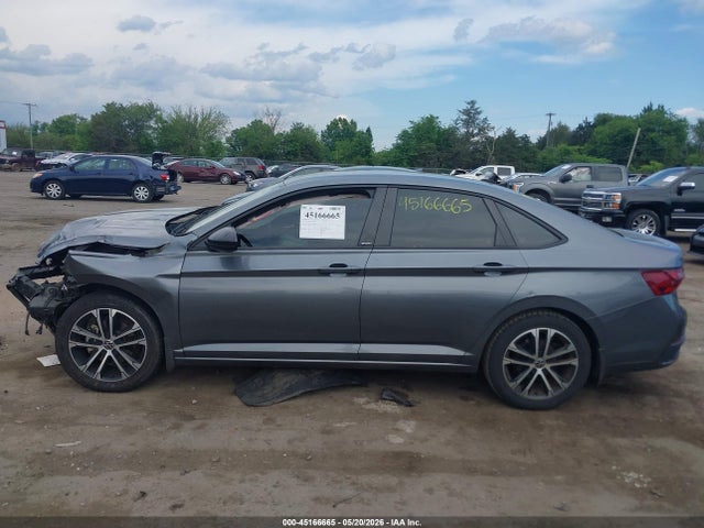 Volkswagen Jetta 1.5t Sport