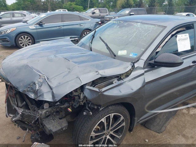 Volkswagen Jetta 1.5t Sport