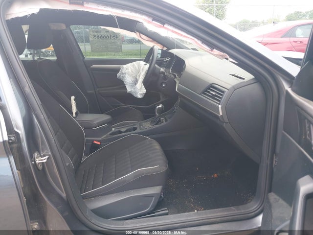 Volkswagen Jetta 1.5t Sport
