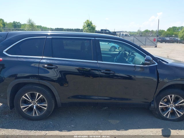 Toyota Highlander Le