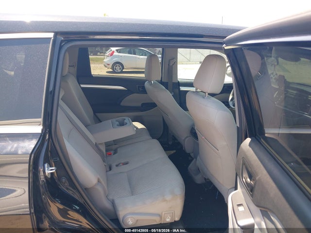 Toyota Highlander Le