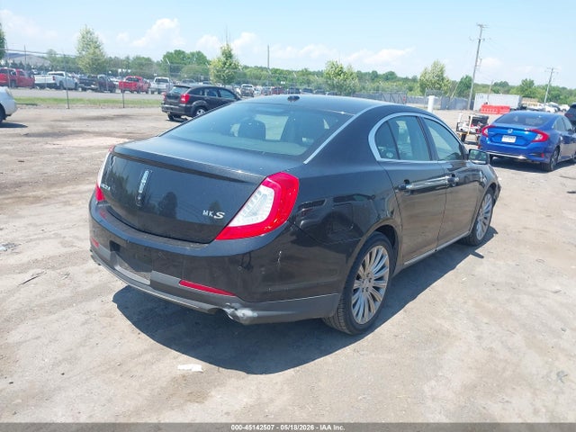 Lincoln MKS