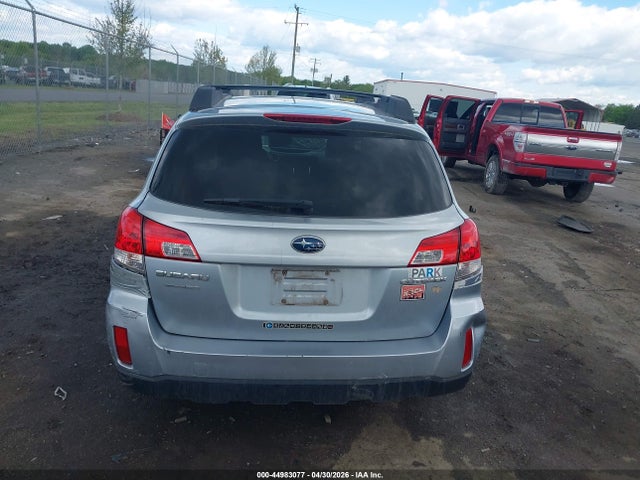 Subaru Outback 2.5i Premium